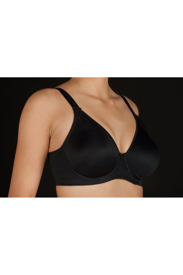 berta bra, size 80C, black color