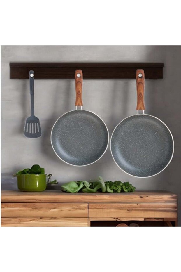 Classic Frying Pans Set 2 Pieces with Spatula A-05-4