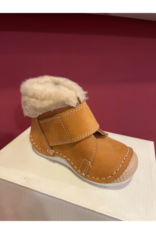 أحذية الخطوة الأولى - 2