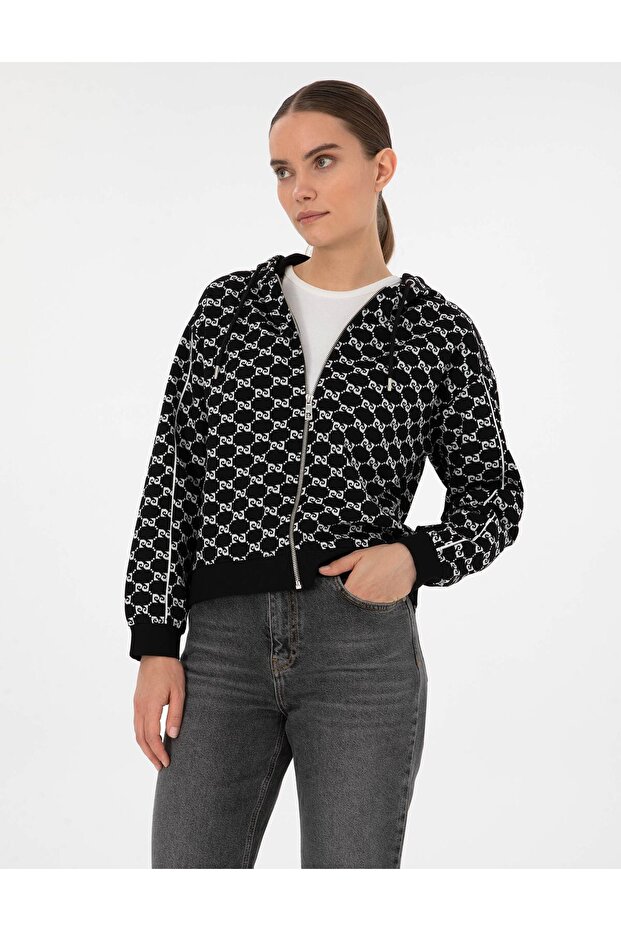 Black Comfort Fit Zippered Sweatshirt 50309116-Vr046