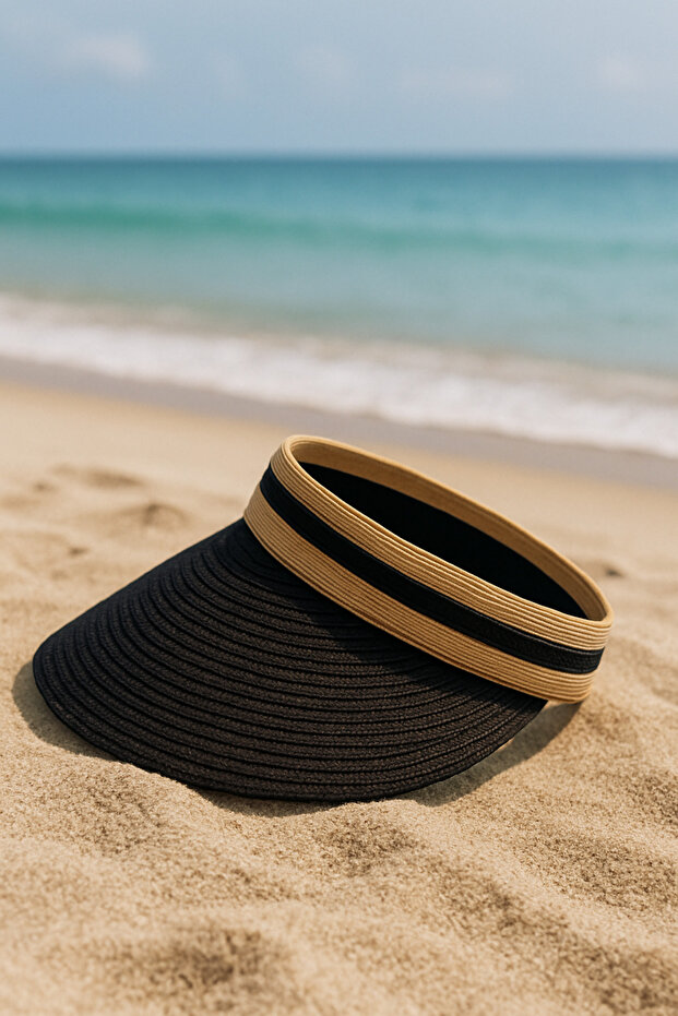 قبعة الشاطئ ذات القش الأسود - 2