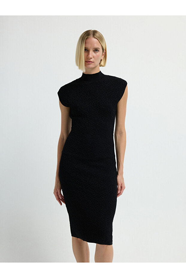 Dik Yaka Triko Elbise - 3
