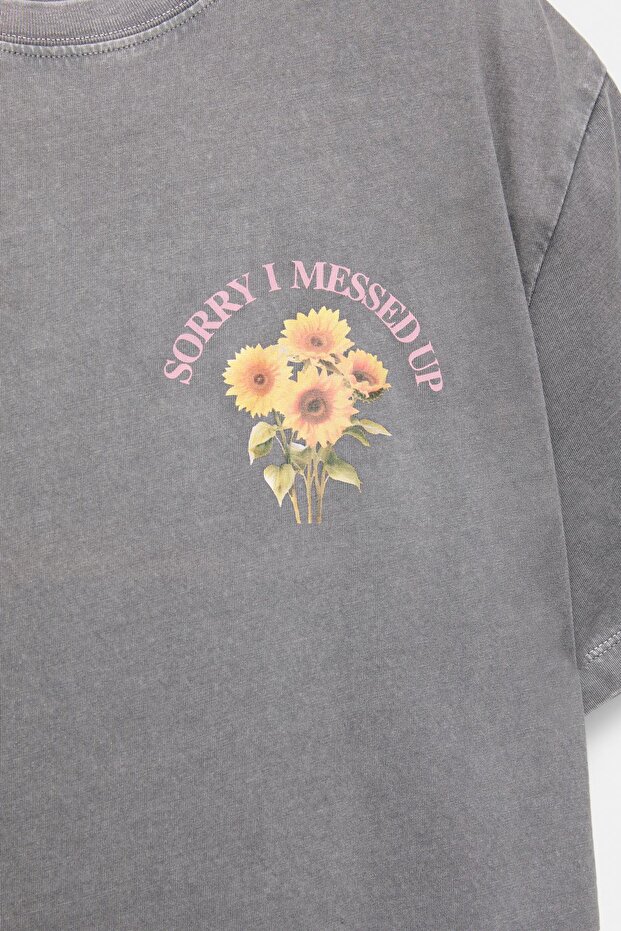 Çiçek buketi grafik baskılı t-shirt - 7