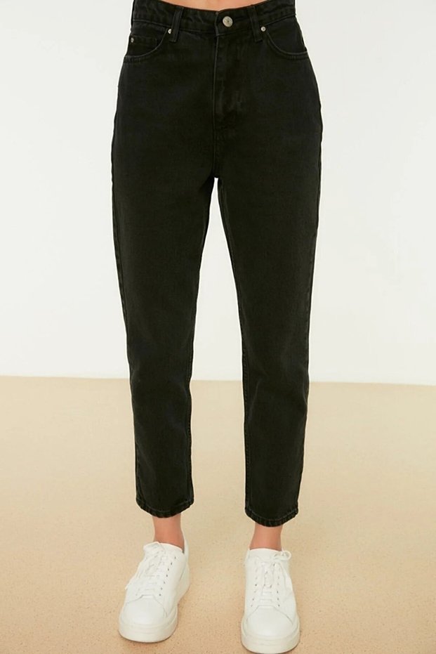 Women's Non-Fading Black Super High Waist Comfort Lycra Mom Denim Trousers Jeans