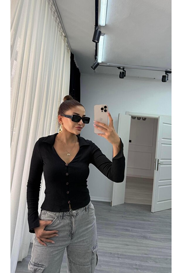 قميص بأكمام طويلة وقابل للتمدد مع أزرار أمامية - 5