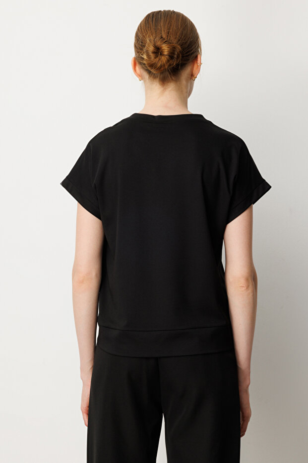 Front V-Neck Blouse - 4