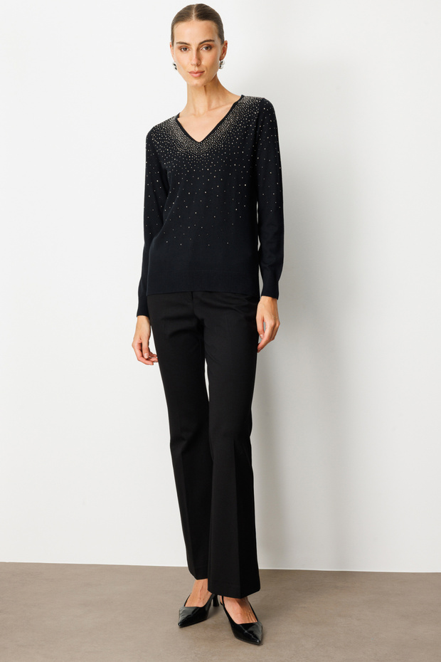 سترة بياقة على شكل حرف V وأحجار أمامية - 3