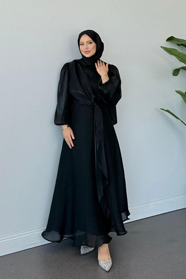 فستان سهرة لا فيانس باللون الأسود