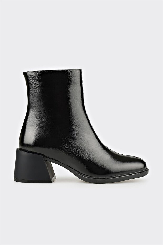 Siyah Deri Kadın Topuklu Bot - 1