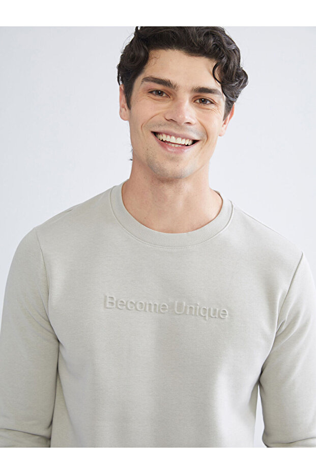 Esvab • Modern & Distinctive Zero Roba Collar Printed Men's Sweatshirt