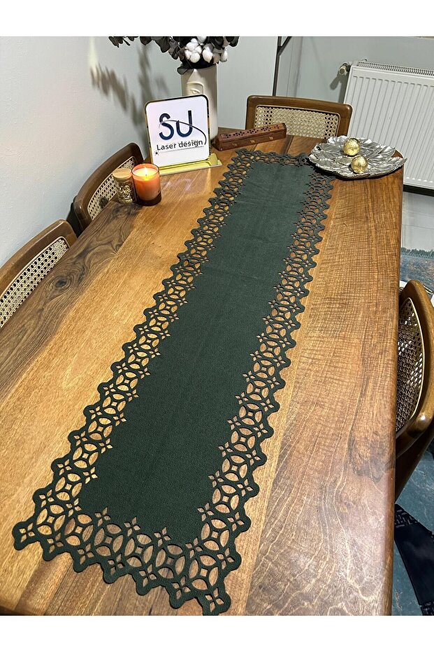 Dark Green Pattern Runner - 1