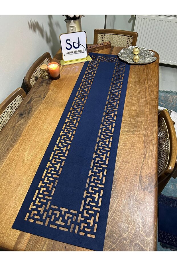 عداء منقوش باللون الأزرق الداكن - 2