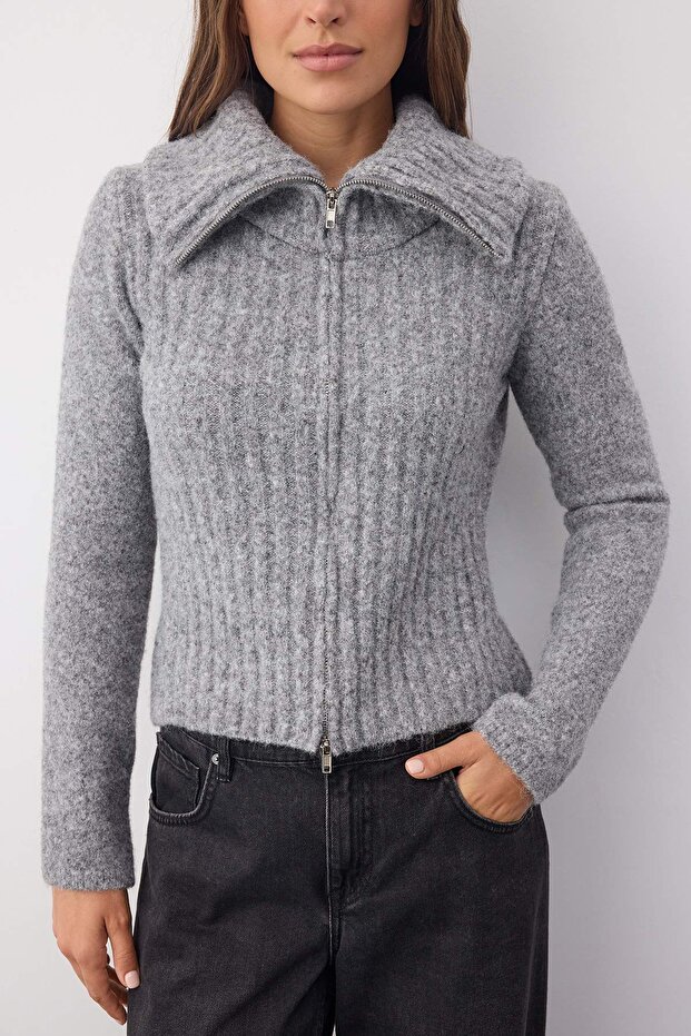 Wardrobe Essentials Koyu Gri Yün Karışımlı Sakal/Tüylü İplik Fermuarlı Triko Hırka | TWOAW26HI00149 - 3