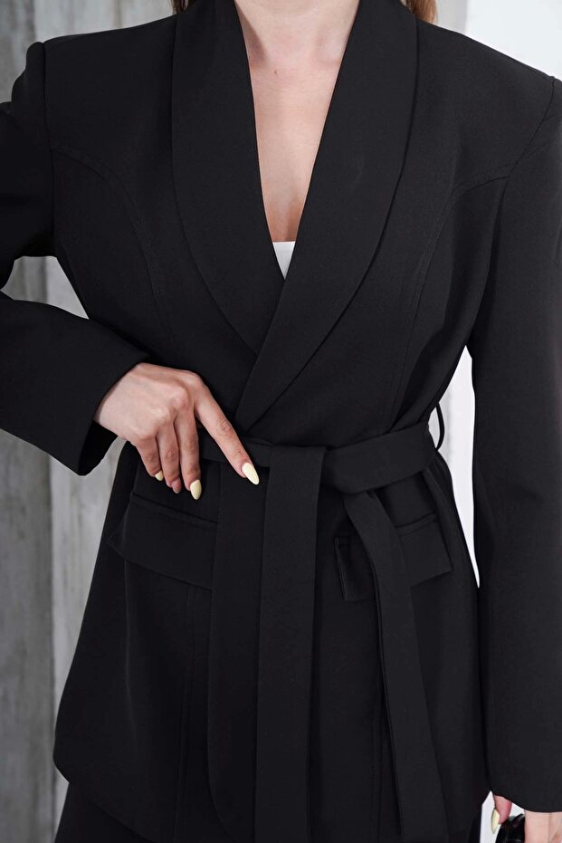 Black Jacket - 1