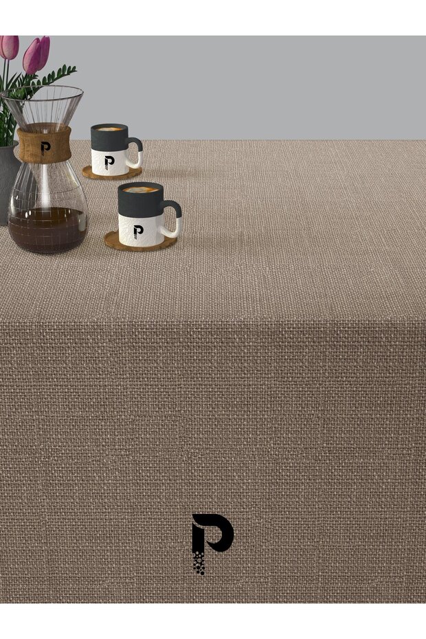 مفرش طاولة من الكتان باللون البيج - 2