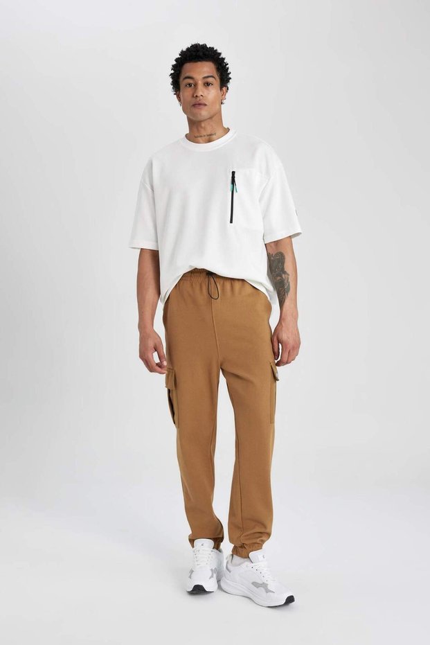 Fit Sportsman Jogger Sweatpants - Standard Fit Cargo, Pocket Waist Tie Leg