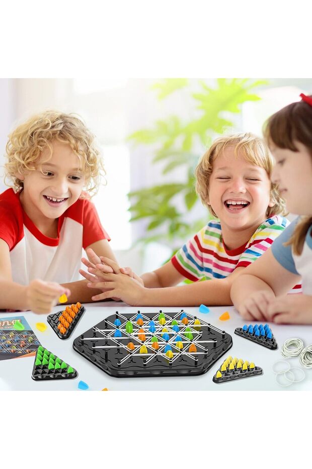 لعبة الشطرنج المثلثية التفاعلية الاستراتيجية - 3