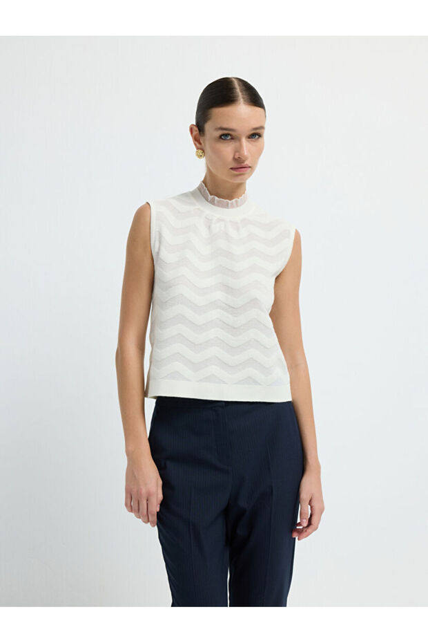 Fırfır Detaylı Triko Bluz - 1