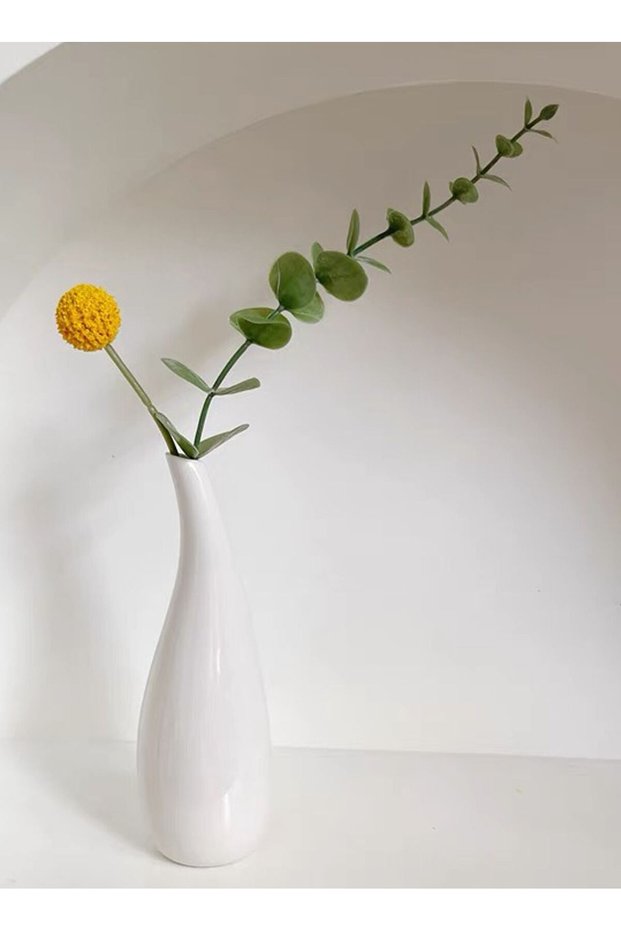 Set of White Elongated Vase and two flowers