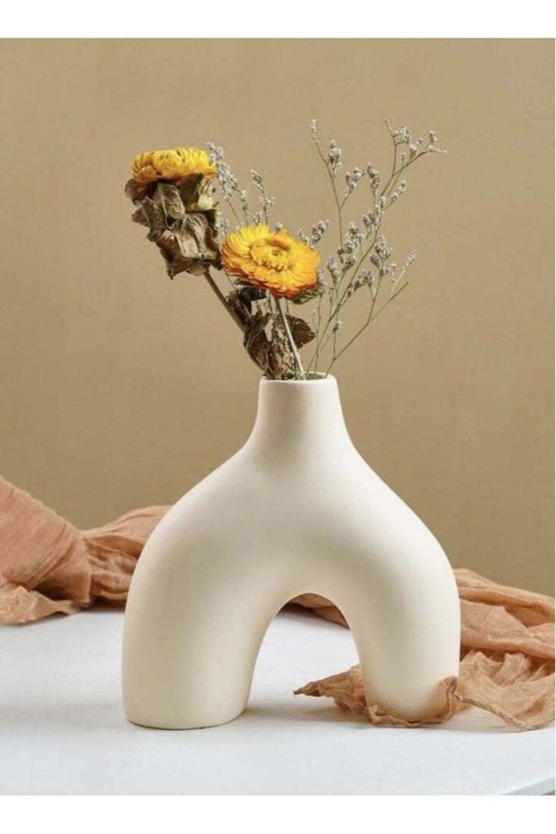 1-Piece Modern Simplicity Ceramic Frosted Vase Decorative Vase Off-White 16.7x14.7 Centimeter