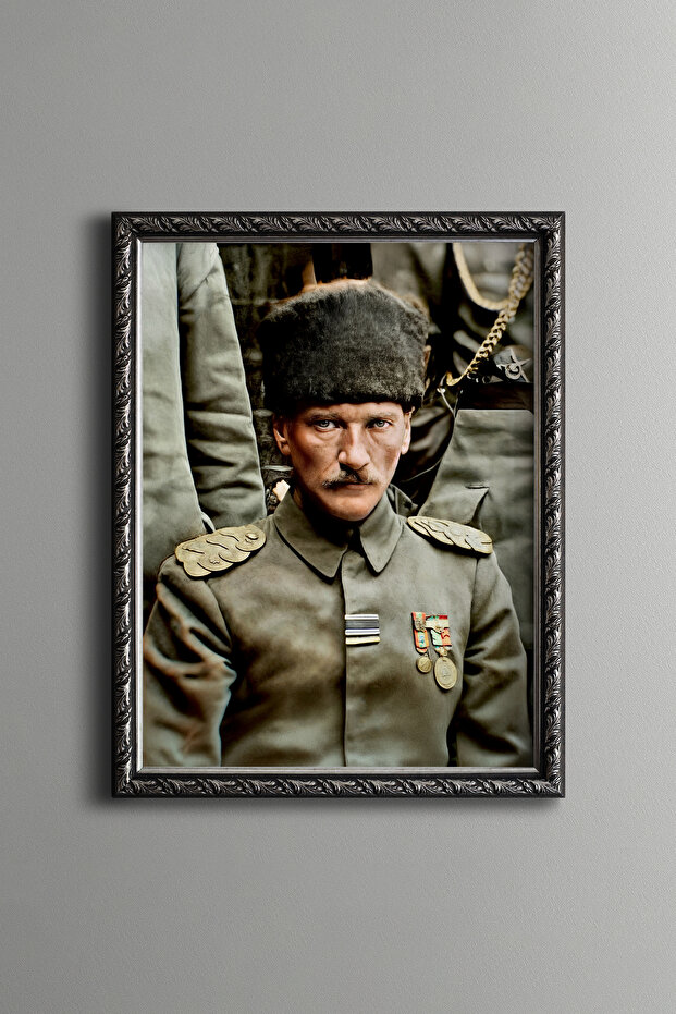 Mustafa Kemal Atatürk - Vintage Patterned Frame