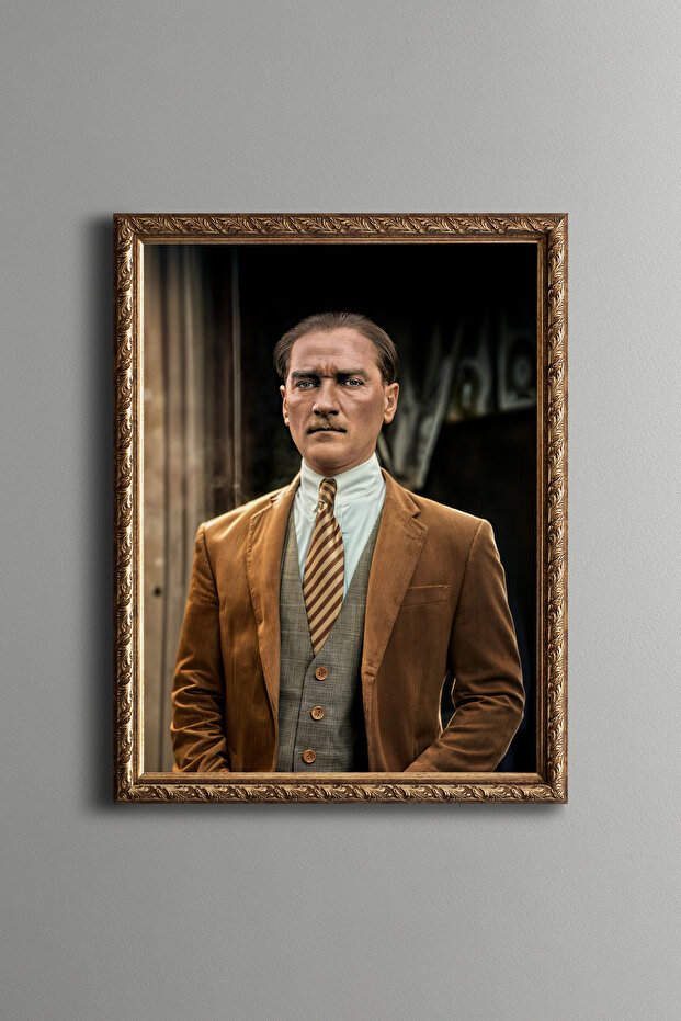 Mustafa Kemal Atatürk - Vintage Patterned Frame