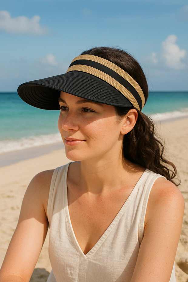 قبعة الشاطئ ذات القش الأسود - 1