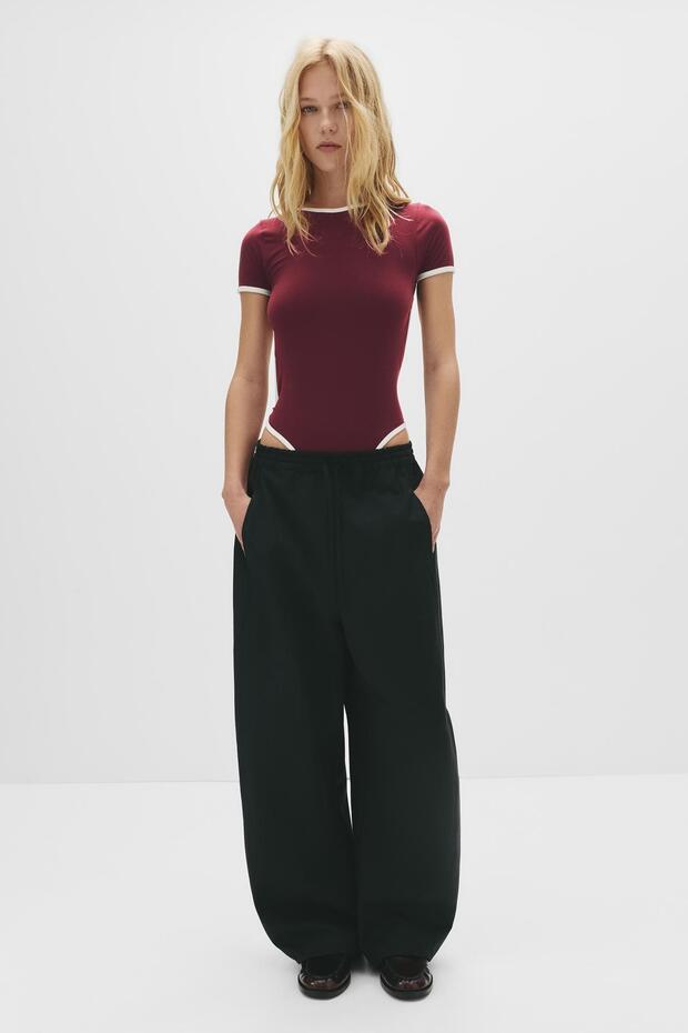 Sırtı pencere detaylı body - 4