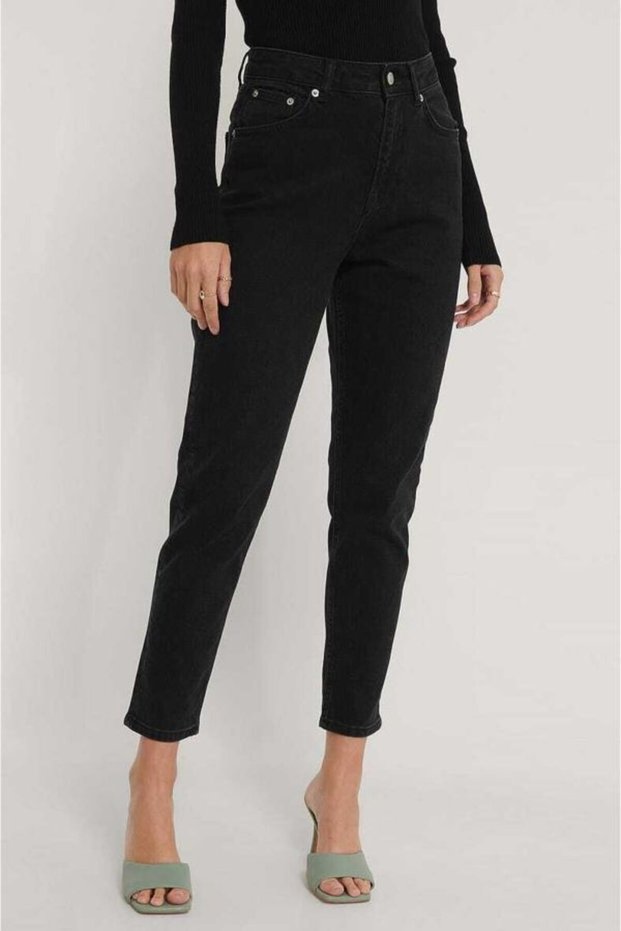 Woman's Black Mom Boyfriend High Waist Jeans Pants (FULL MOLD)