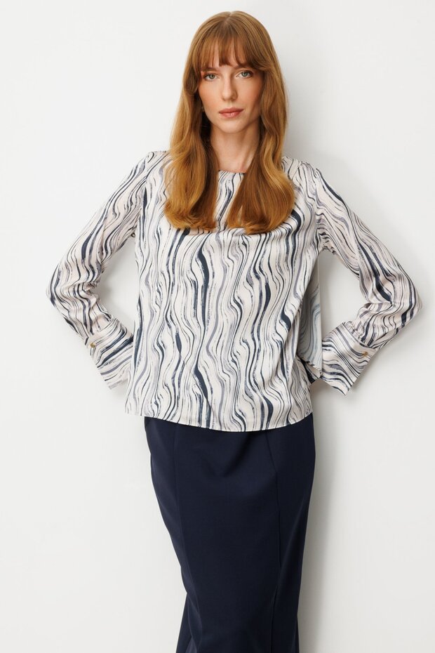 Patterned Blouse with Metal Brooch on the Shoulder