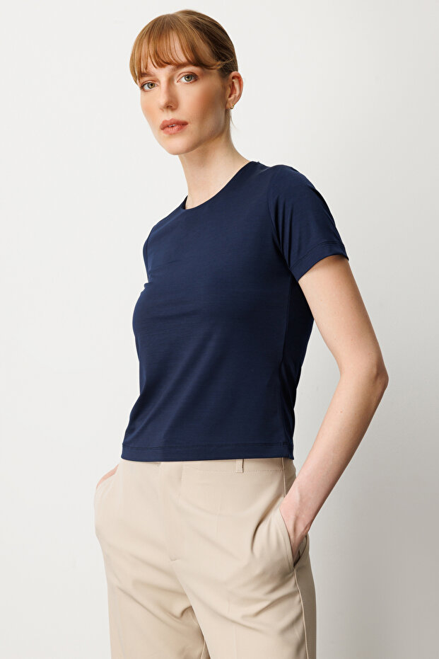 O-Neck Short Sleeve Basic Blouse - 2