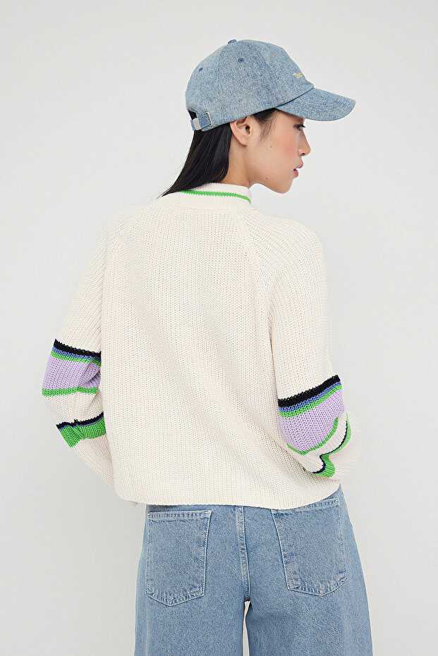 Teen Ekru Fermuar Detaylı Crop/Kısa Triko Kazak TWOAW26KZ00148 - 4