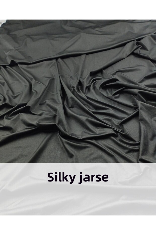 Thin Jersey in Dark Khaki Color Top: 140