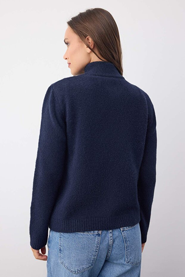 Wardrobe Essentials Lacivert Yünlü Fermuarlı Dik Yaka Papatya Elcikli Triko Hırka |TWOAW26HI00090 - 4