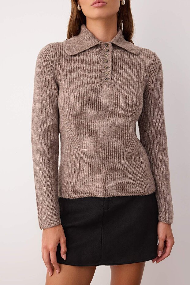 Vizon Yumuşak Dokulu Düğmeli Devrik Yaka Triko Kazak TWOAW26KZ00167 - 3