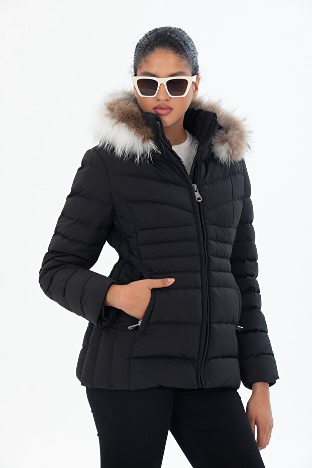 Women's Short Detachable Natural Fur Hooded Wind-Resistant Puffer Jacket 8671