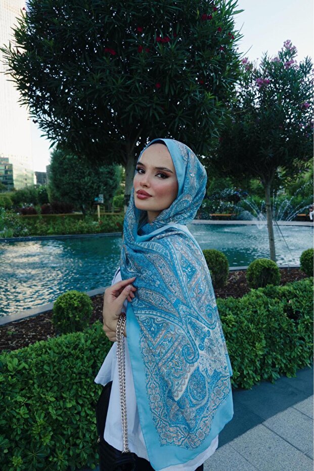 Retro Pattern Poly Blue Shawl - 6