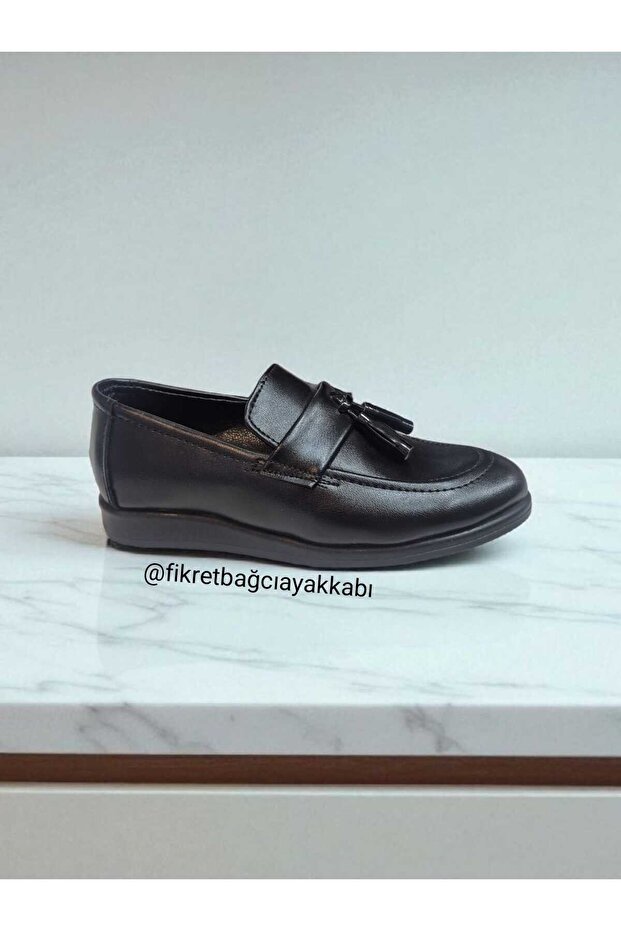FIGRET LACE-UP WAITER SHOES