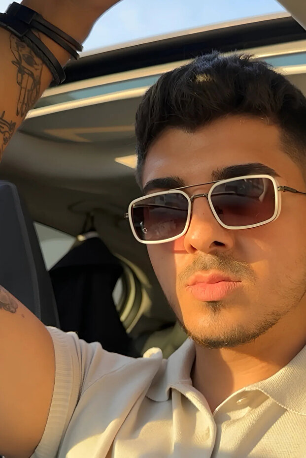 Gaza Unisex Cream Rectangular Metal Uv400 Sunglasses - 1