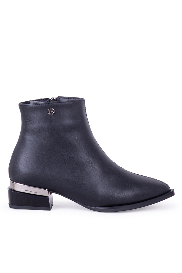 52720 Women's Zippered Ankle Boots