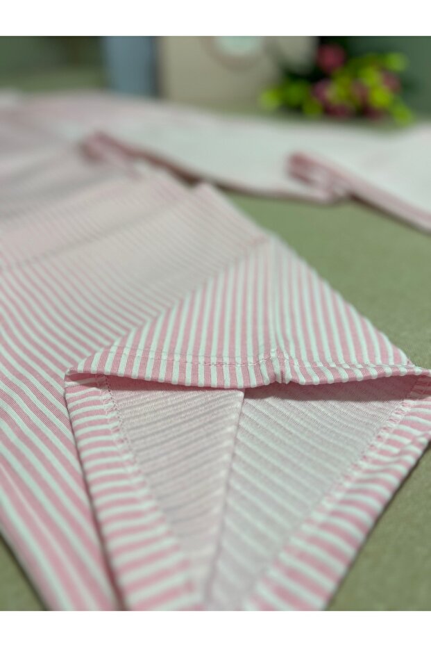 بدلة رياضية مزخرفة بخطوط مزخرفة - 4