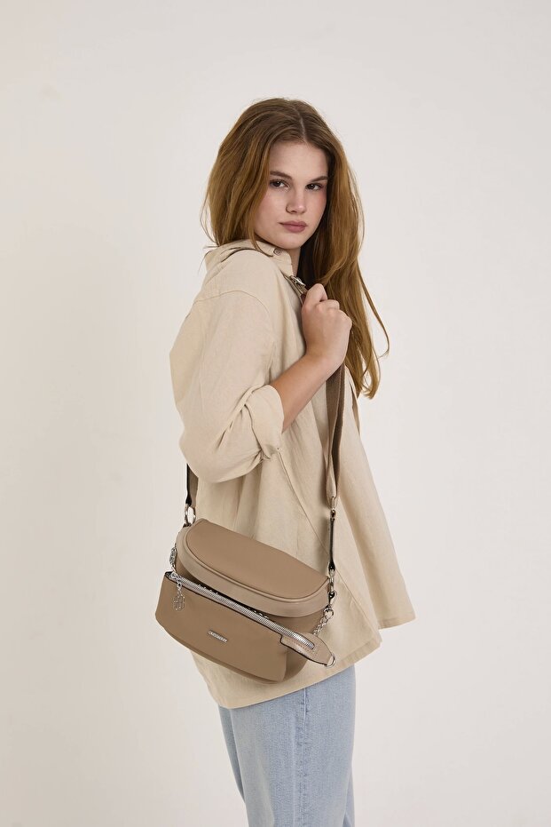 GEANTĂ CROSSOVER - 4