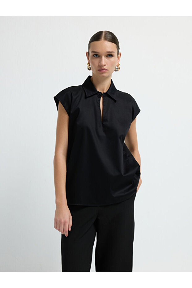 Yakalı Kolsuz Bluz - 1