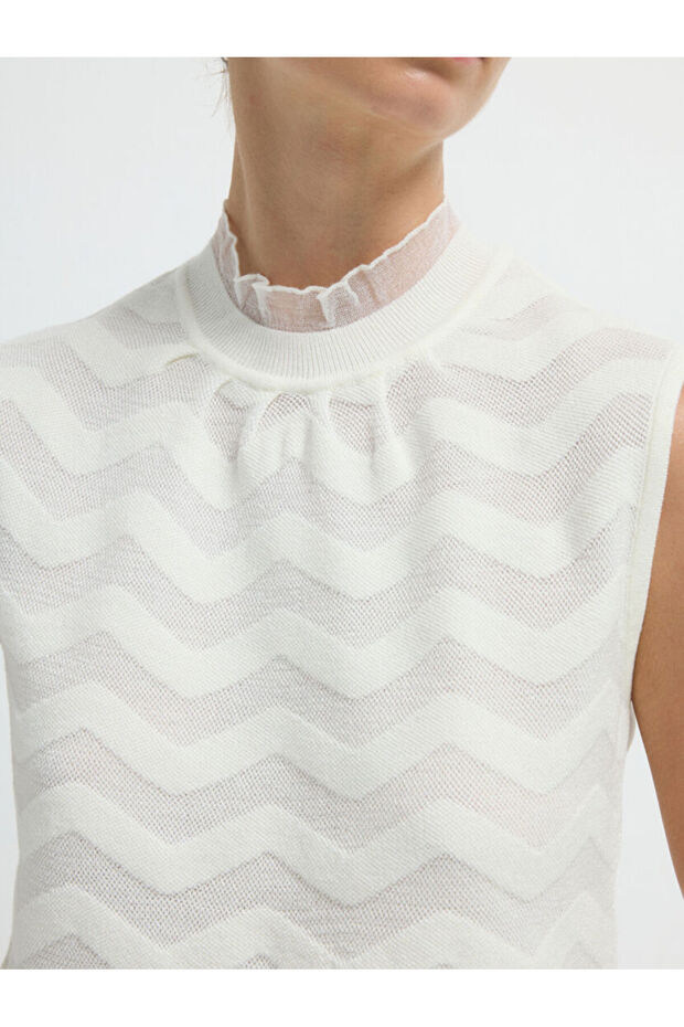 Fırfır Detaylı Triko Bluz - 2