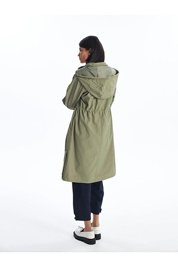 LCW Kadın Kapüşonlu Düz Yağmurluk (W5) - 2