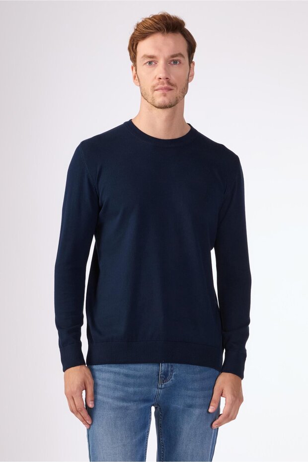 Navy Blue Crew Neck 100% Cotton Solid Color Slim Fit Men's Knitwear