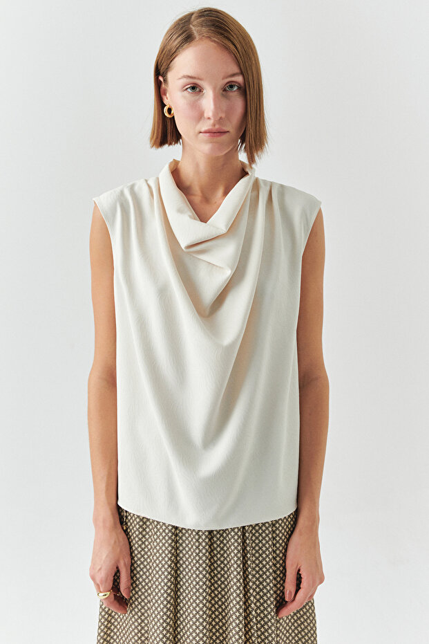 Degaje Collar Sleeveless Jacquard Regular Cream Blouse
