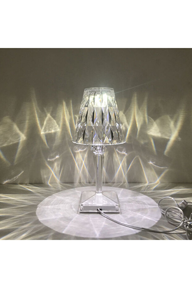 مصباح طاولة أكريليك ماسي فضي - 4