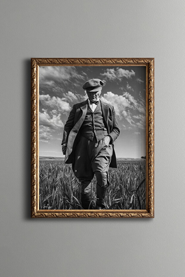 Ataturk - Vintage Patterned Frame