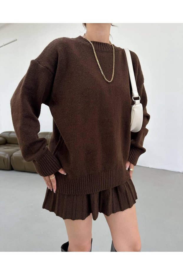Dgn's Crocheted Mini Skirt with Crocheted Sweater with Crocheted Necklace Women's Top and Bottom Knitwear Set